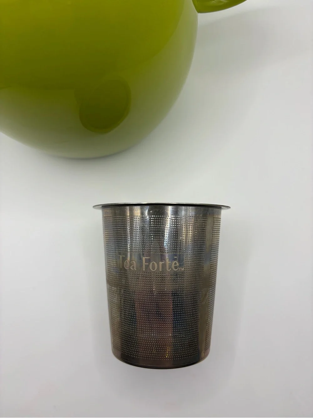 Tea Forte Lime Green 24oz Pugg Teapot with Stainless Steel Infuser